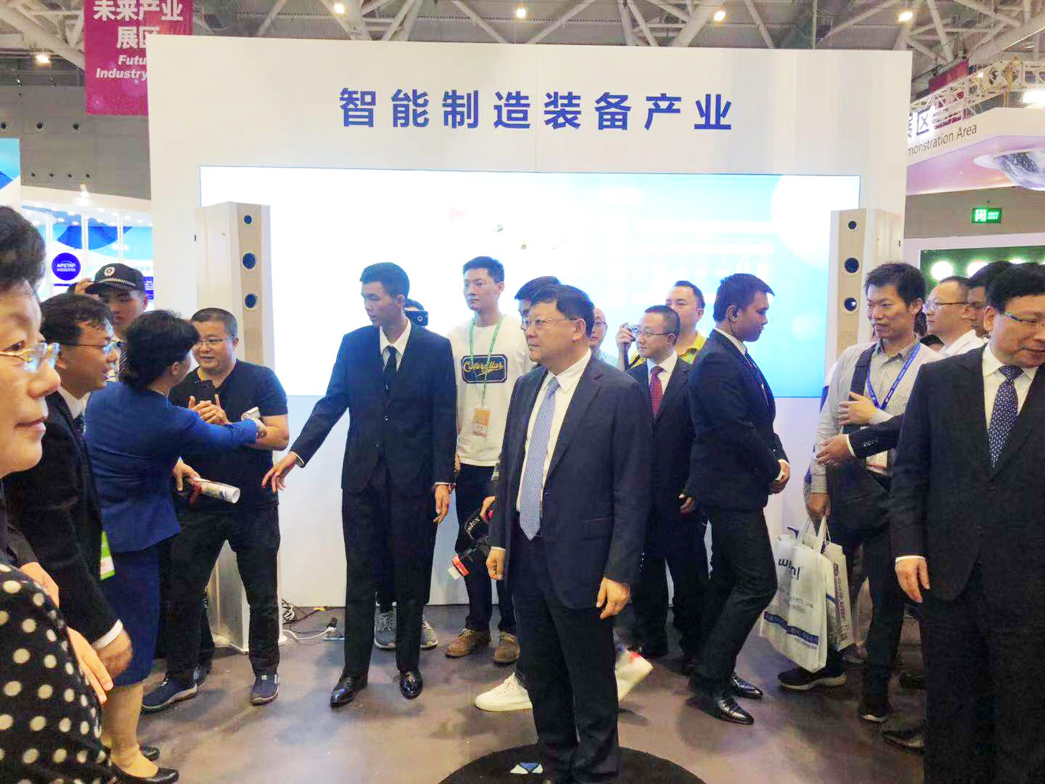 微信图片_20191105170653.jpg